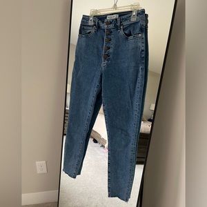 Abercrombie & Fitch: Size 27 , Button-fly High Rise/ Raw Ankle Skinny Jeans
